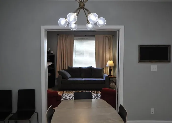 Breath Of Fresh Air - House- 3 Bedroom 2ba * Columbus