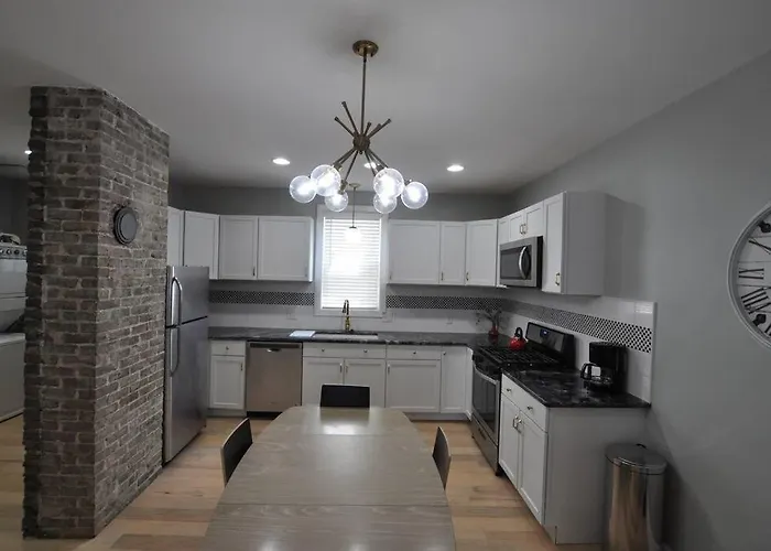 Breath Of Fresh Air - House- 3 Bedroom 2ba * Columbus