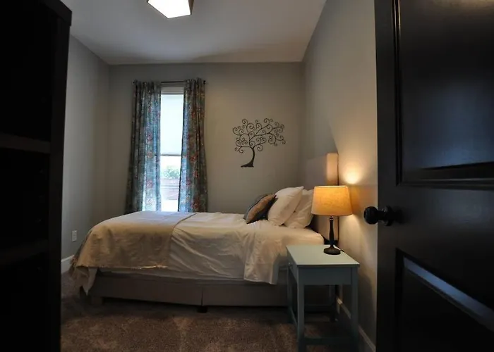 Breath Of Fresh Air - House- 3 Bedroom 2ba *